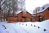 Senbergi manor