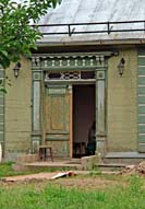 Guest house in Kleisti manor, door