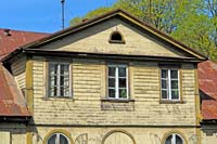 Volfsmits manor house, Dzirciems street block, pediment