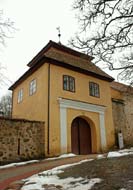 Slokenbeka northern tower from the outside